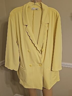 Two Piece Pant Suit Scallop-Trim Double-Breasted Yellow Blazer
